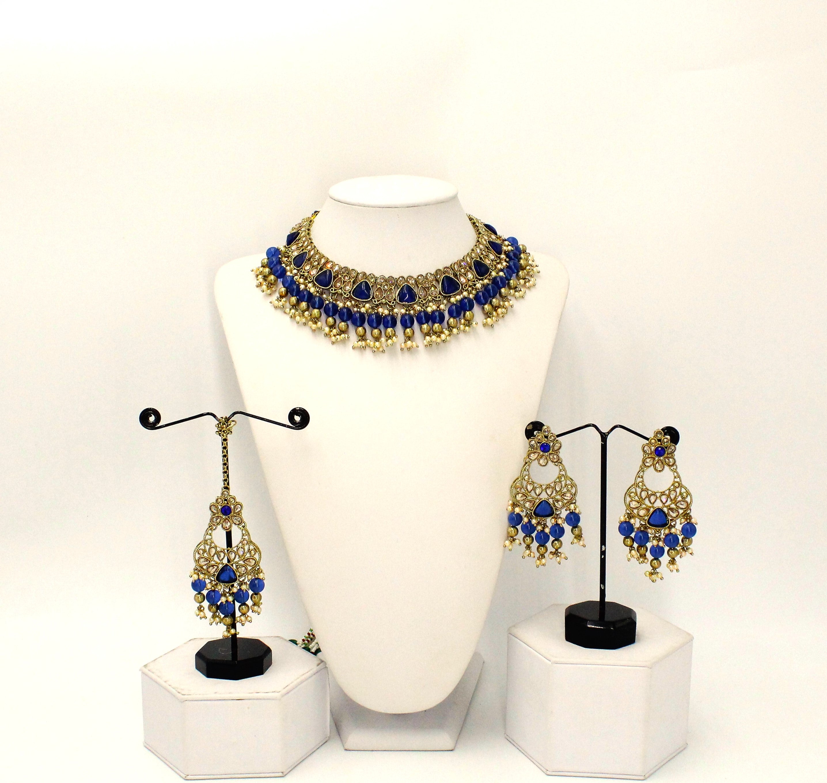 Amna Necklace Set